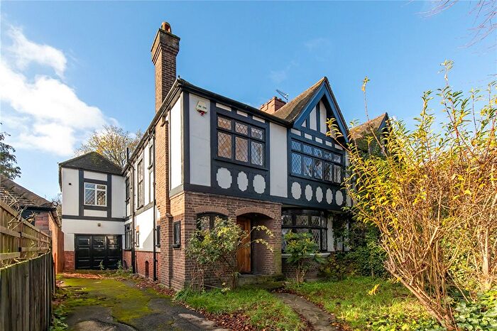 4 Bedroom Semi Detached House For Sale In Carbery Avenue, London, W3