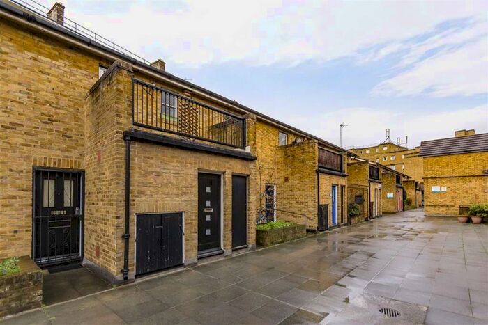 1 Bedroom Flat To Rent In Collinson Walk, London, SE1