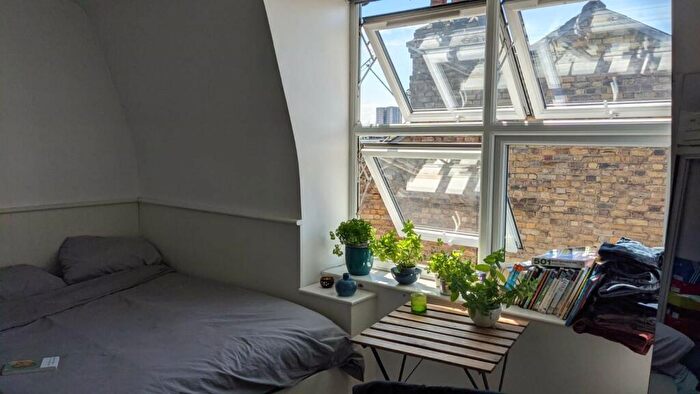 Studio To Rent In Haverstock Hill, Belsize Park, NW3