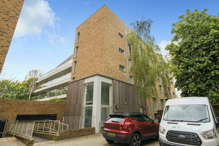 1 Bedroom Apartment To Rent In Maidenhead, Berkshire, SL6