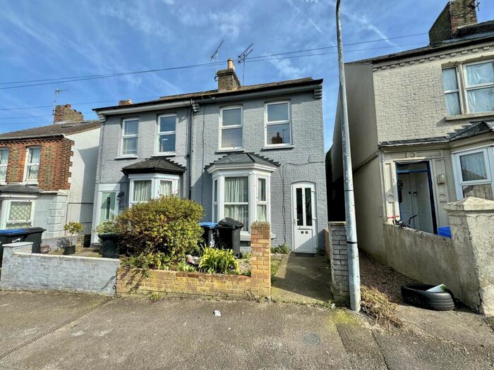 2 Bedroom Semi-Detached House To Rent In Winstanley Crescent, Ramsgate, CT11