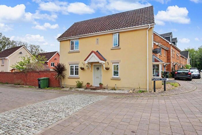 3 Bedroom Detached House To Rent In Pochard Street, Costessey, Norwich, NR8