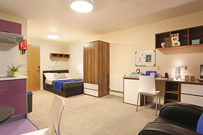 1 Bedroom Private Hall To Rent In Parham Road, Canterbury, CT1