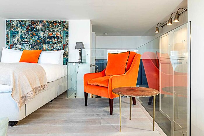 1 Bedroom Flat To Rent In Flat Court House, Seymour Place, London, W1H