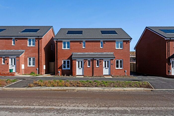 3 Bedroom Semi Detached House For Sale In Heol Y Parc, Llanilid, Pontyclun, CF72