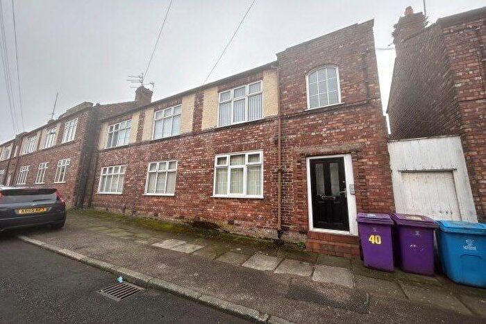 2 Bedroom Flat To Rent In Bolan Street, Liverpool, L13