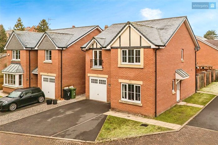 4 Bedroom Detached House For Sale In Sandland Grove, Nantwich, CW5