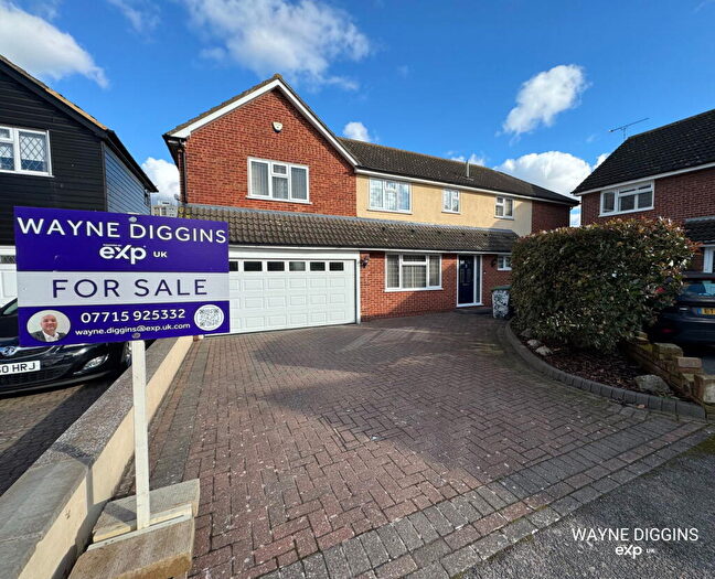 5 Bedroom Detached House For Sale In Cherrydown, Grays, RM16