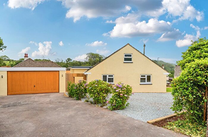 2 Bedroom Detached Bungalow For Sale In Duchy Drive, Preston, Paignton, Devon, TQ3