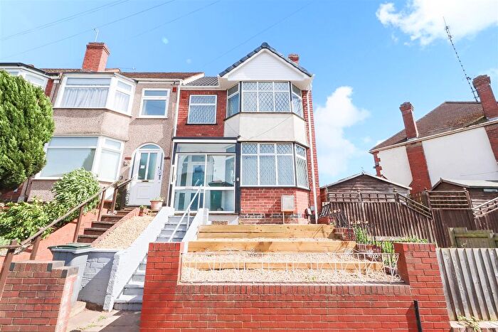 3 Bedroom End Of Terrace House To Rent In Purefoy Road, Cheylesmore, Coventry, CV3