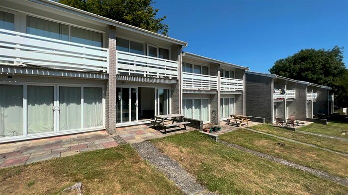 2 Bedroom Terraced House For Sale In Newquay, TR8