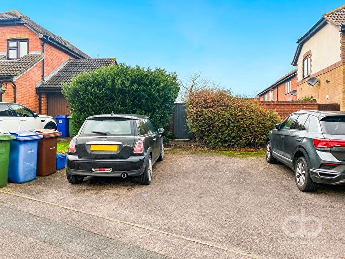 1 Bedroom End Of Terrace House To Rent In Ark Avenue, Grays, Essex, RM16