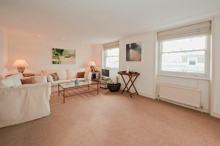 2 Bedroom Flat To Rent In Harcourt Terrace, London, SW10