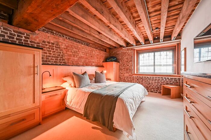 1 Bedroom Flat To Rent In Port East, Canary Wharf, London, E14