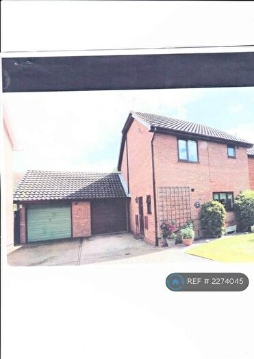 3 Bedroom Semi-Detached House To Rent In Fordwich Place, Sandwich, CT13