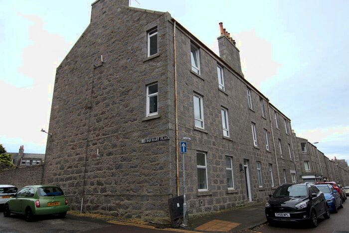 3 Bedroom Flat To Rent In Urquart Road, Aberdeen, AB24