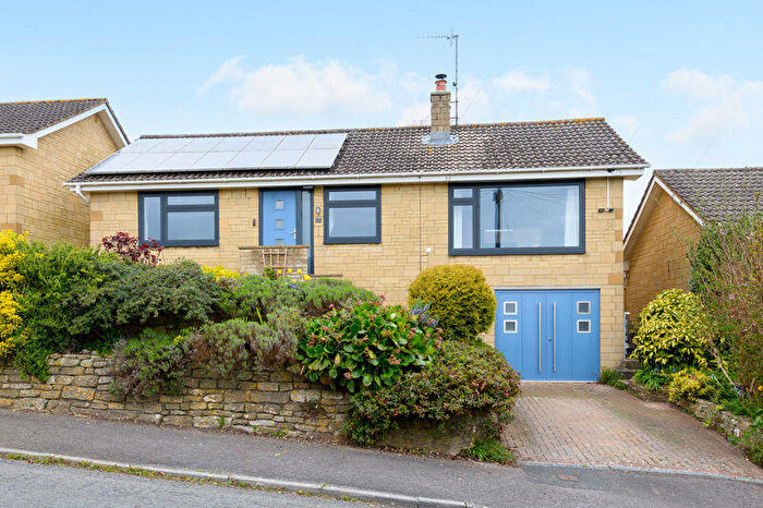 3 Bedroom Detached House For Sale In Bradford On Avon, BA15
