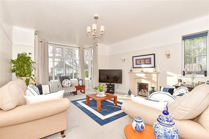 4 Bedroom Detached House For Sale In London Road, Ramsgate, Kent, CT11