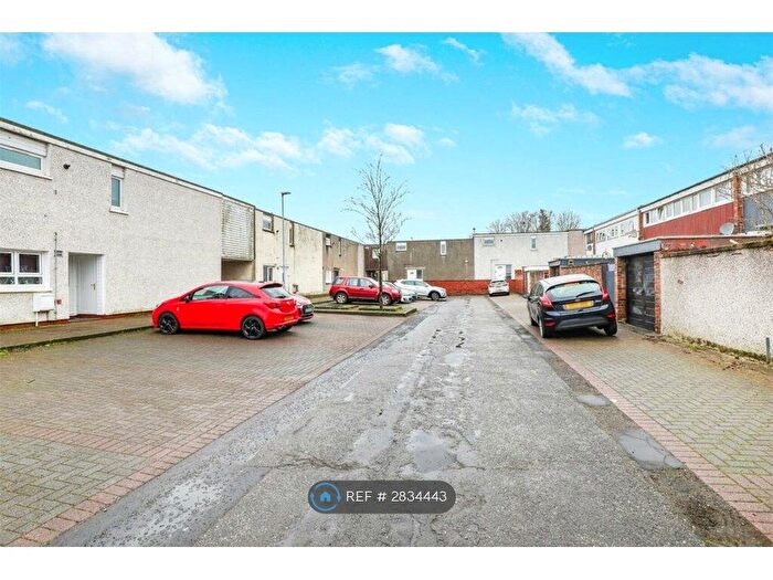 3 Bedroom End Of Terrace House To Rent In Beechwood Road, Glasgow, G67