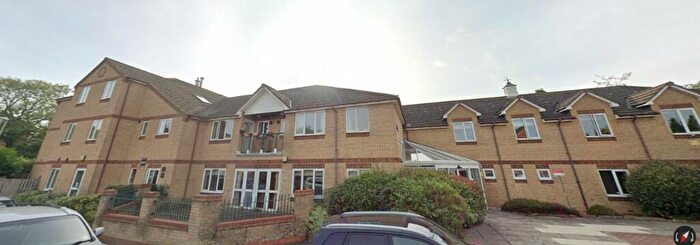 1 Bedroom Flat To Rent In Leeson Road, Towcester, Northamptonshire, NN12