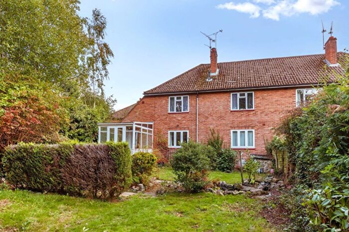 2 Bedroom Flat To Rent In Stafford Way, Sevenoaks, TN13
