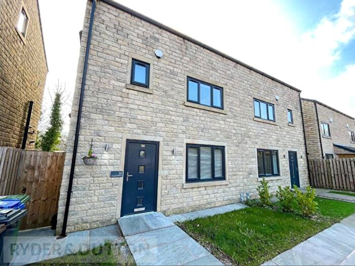 4 Bedroom Semi-Detached House To Rent In Woodend Manor, Manchester Road, Mossley, Ashton-under-Lyne, OL5