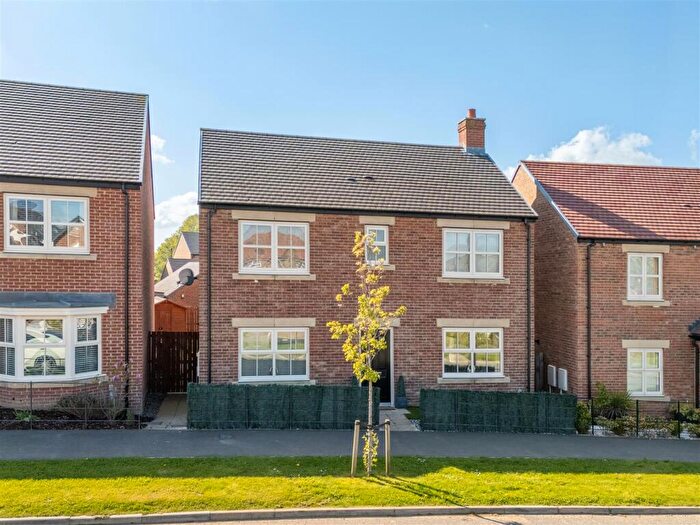 4 Bedroom Detached House For Sale In Meadow Hill, Newcastle Upon Tyne, NE15