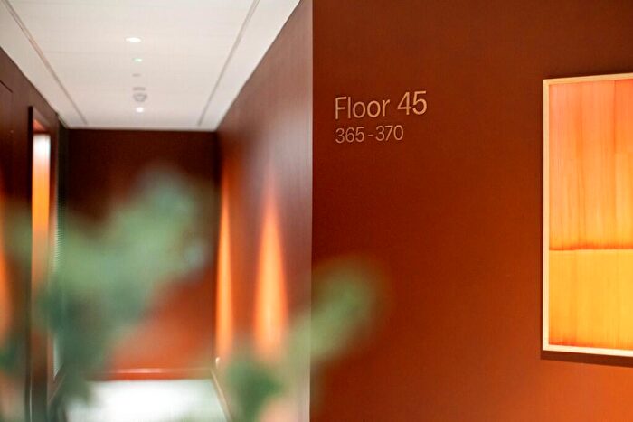 3 Bedroom Apartment To Rent In The Octagon, Birmingham, B3