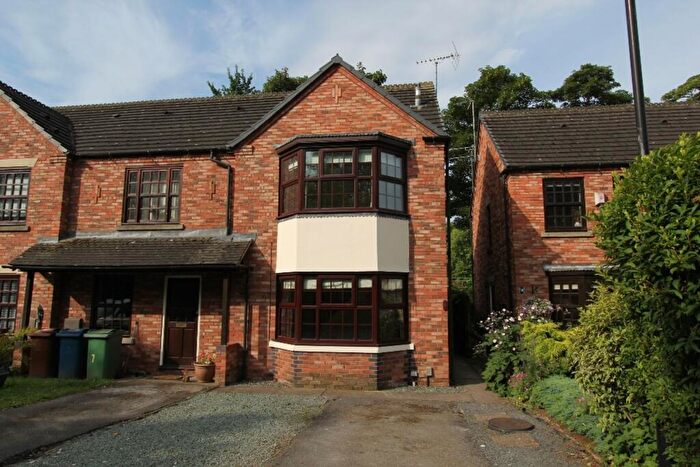 2 Bedroom End Of Terrace House To Rent In Fieldhouse Court, Stone, ST15