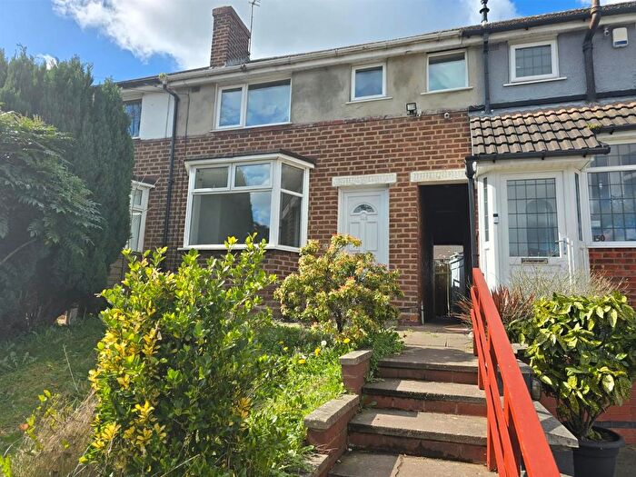 3 Bedroom Terraced House To Rent In Old Oscott Lane, Great Barr, Birmingham, B44