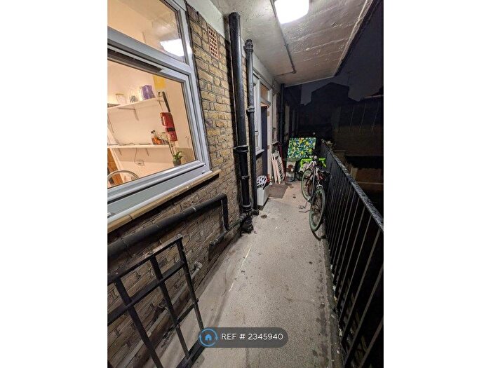1 Bedroom Flat To Rent In Field Road, Hammersmith London, W6