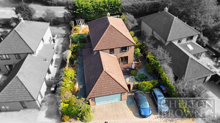 4 Bedroom Detached House For Sale In Station Road, Great Billing, Northampton, Northamptonshire, NN3
