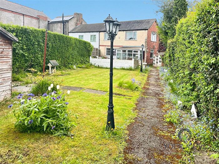 2 Bedroom Semi-Detached House For Sale In Heanor Road, Ilkeston, Derbyshire, DE7