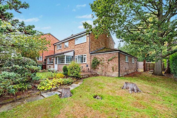 4 Bedroom Detached House For Sale In Scotland Way, Horsforth, Leeds, West Yorkshire, LS18