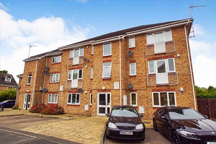 1 Bedroom Apartment For Sale In Tyndale Mews, Off Telford Drive, Cippenham, SL1
