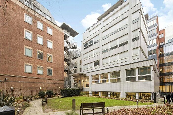 1 Bedroom Flat To Rent In Greystoke Place, City Of London, EC4A