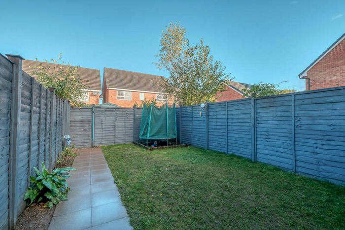 3 Bedroom Terraced House For Sale In Rounds Road, Worcester, WR5