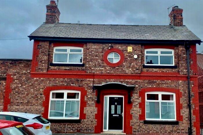 3 Bedroom Property To Rent In Grafton Street, Liverpool, L8