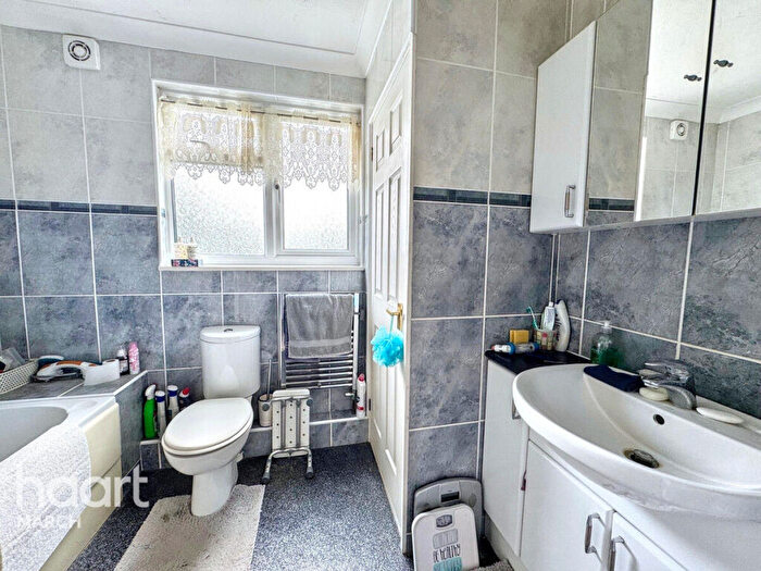 3 Bedroom Chalet For Sale In Wisbech Road, March, PE15