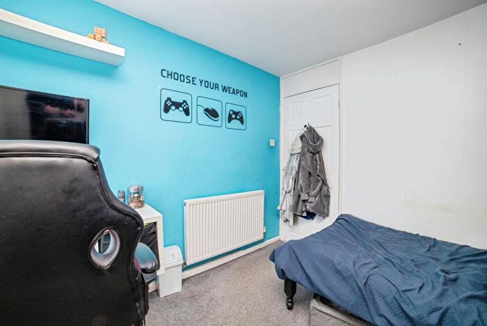 3 Bedroom End Of Terrace House For Sale In Meden Bank, Stanton Hill, Sutton-in-Ashfield, Nottinghamshire, NG17