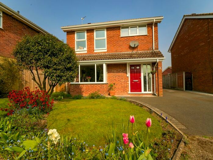 3 Bedroom Detached House For Sale In Blakeway Close, Broseley, TF12