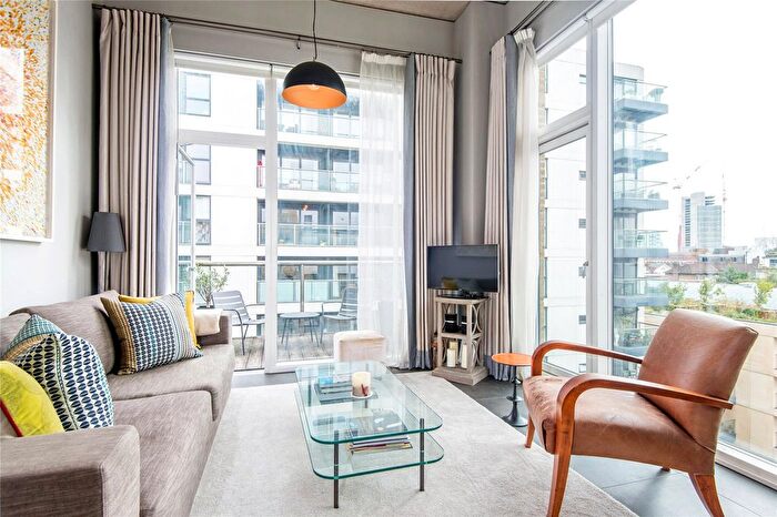 1 Bedroom Flat For Sale In Pear Tree Street, London, EC1V