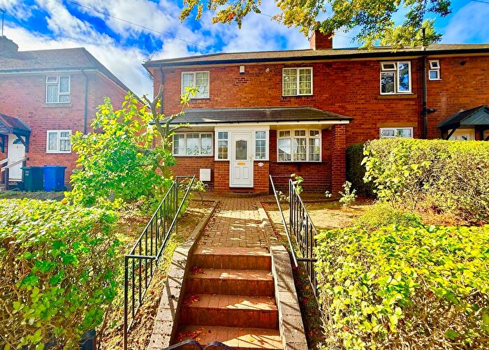 2 Bedroom Semi Detached House For Sale In Glen Road, Upper Gornal, DY3