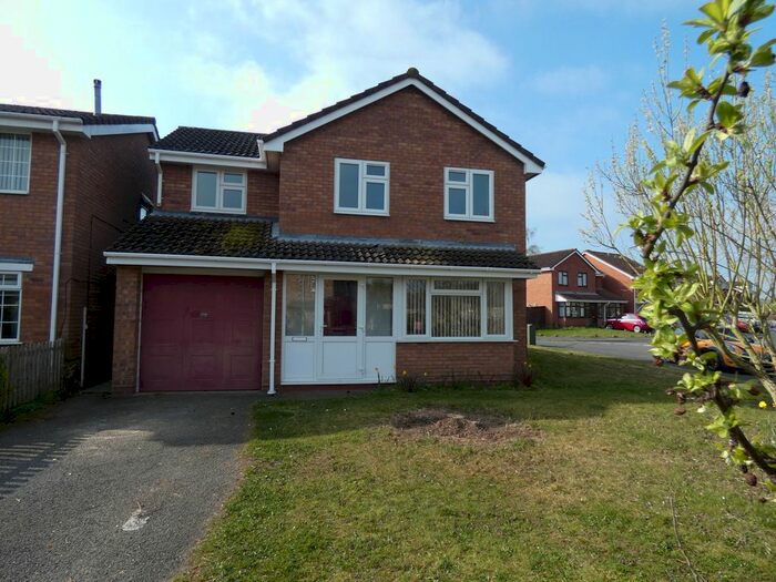 4 Bedroom Detached House To Rent In Oakfield Road, Shawbirch, Telford, Shropshire, TF5