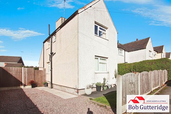 3 Bedroom Semi Detached House For Sale In Grosvenor Place, Wolstanton, Newcastle, ST5
