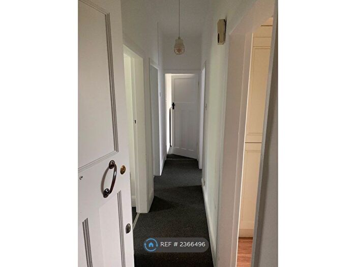 2 Bedroom Flat To Rent In Hawcoat Lane, Barrow In Furness, LA14