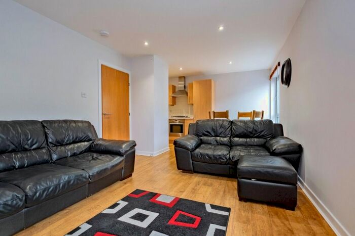 2 Bedroom Flat To Rent In Merkland Lane, Linksfield, Aberdeen, AB24