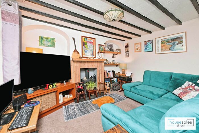 2 Bedroom Detached House For Sale In Hannath Road, Wisbech, PE13