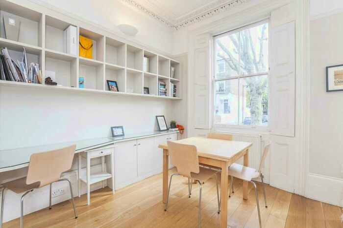 1 Bedroom Flat To Rent In Richmond Avenue, Barnsbury, N1