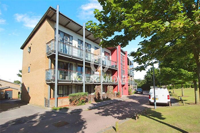 1 Bedroom Flat To Rent In Park Lane, Greenhithe, Kent, DA9